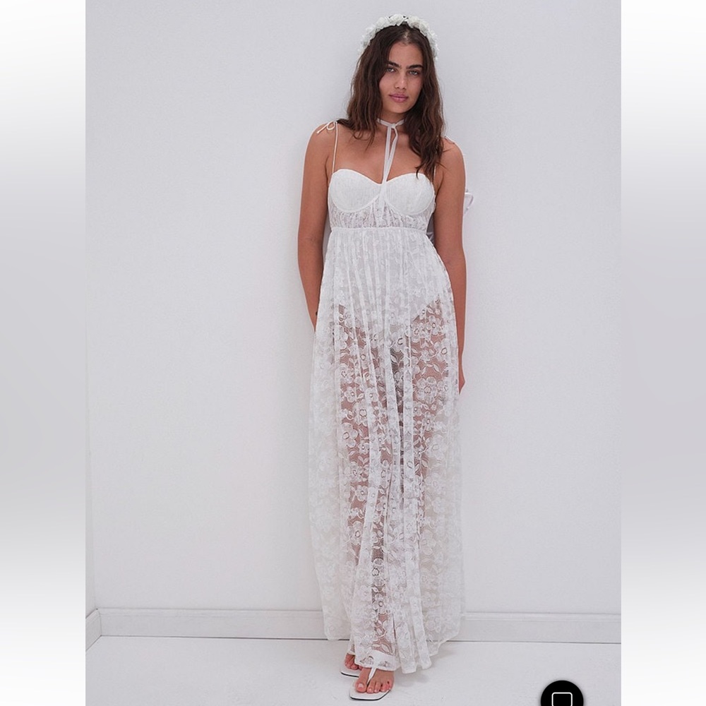NWT FOR LOVE & LEMONS Lorena Maxi Dress SZ Small. Fits true to size